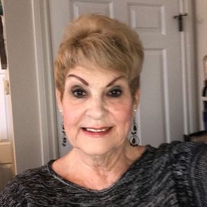 Meet your Posher, Janet